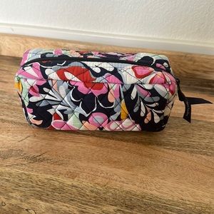 Vera Bradley Make Up Bag